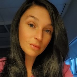 Meet your Posher, Candice